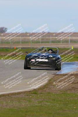 media/Feb-26-2023-CalClub SCCA (Sun) [[f8cdabb8fb]]/Race 2/